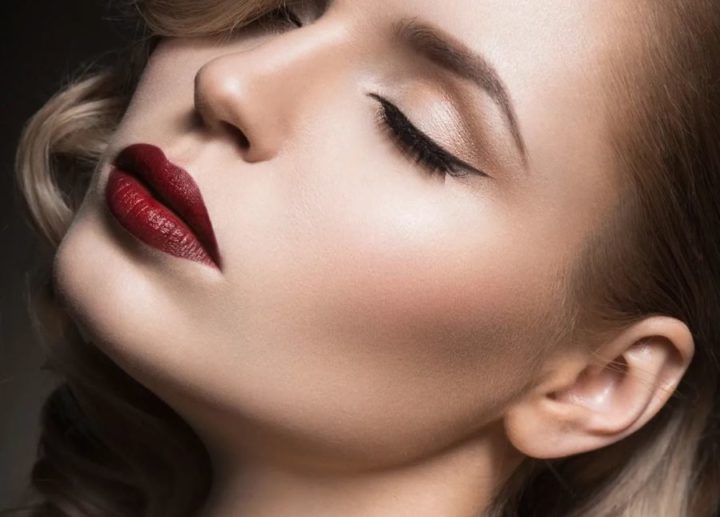 5 Beauty Tricks You Will Live By - Trust Us