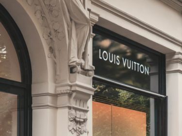 Louis Vuitton's Spring/Summer 2021 Virtual Reality Runway Experience